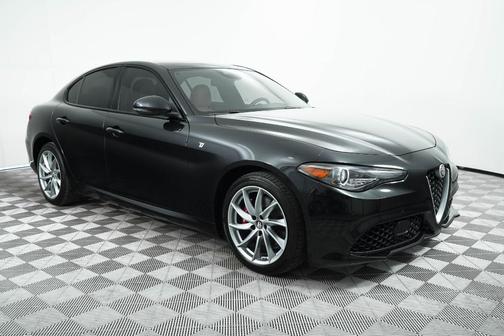 2022 Alfa Romeo Giulia Ti