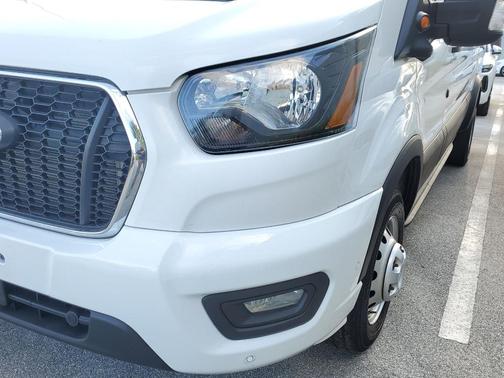 2022 Ford Transit-350 Base