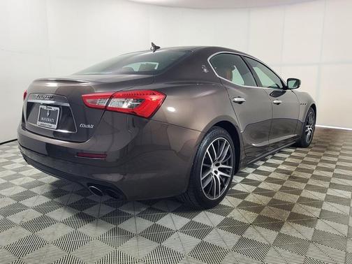 2018 Maserati Ghibli Base