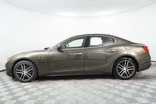2018 Maserati Ghibli Base