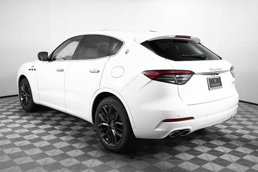 2024 Maserati Levante GT Ultima