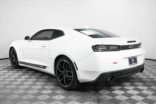 2017 Chevrolet Camaro 2LT