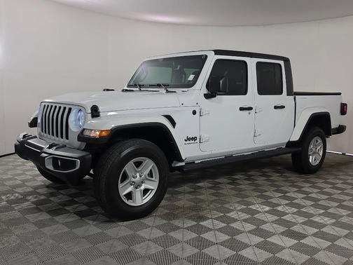 Bright White Clearcoat 2023 Jeep Gladiator Sport