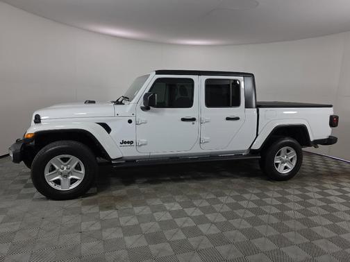Bright White Clearcoat 2023 Jeep Gladiator Sport