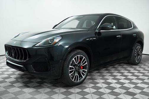 2025 Maserati Grecale Base