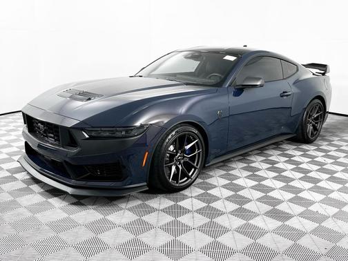 2024 Ford Mustang Dark Horse