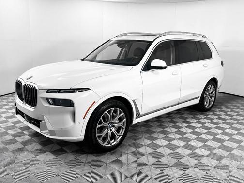 2024 BMW X7 xDrive40i