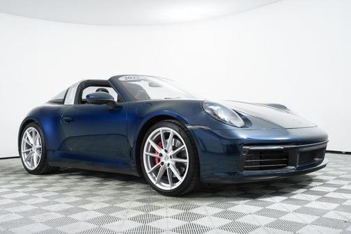 2022 Porsche 911 Targa 4S
