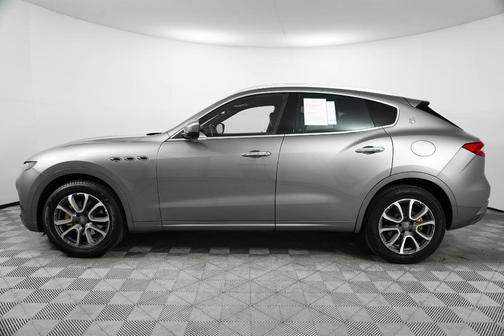 2017 Maserati Levante Base