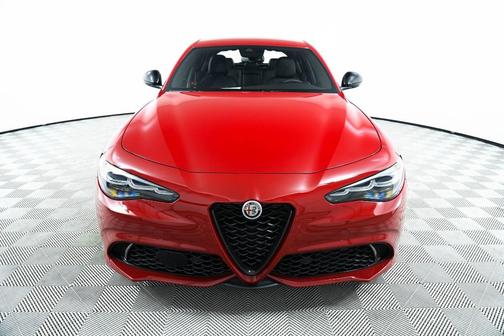 2024 Alfa Romeo Giulia Base
