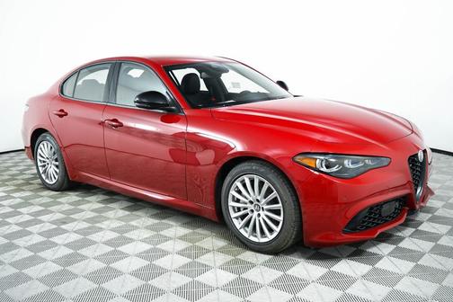 2024 Alfa Romeo Giulia Base