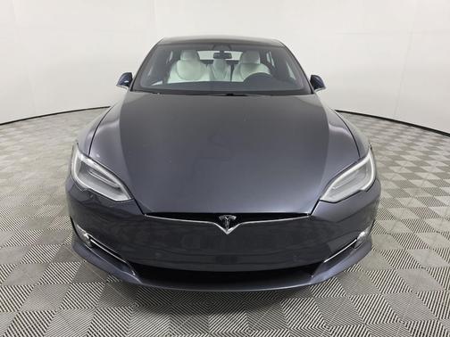 Midnight Silver Metallic 2020 Tesla Model S Long Range