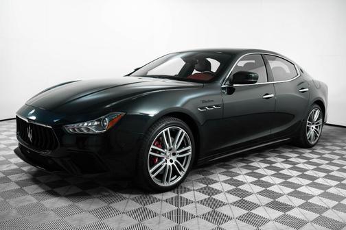 2022 Maserati Ghibli Modena