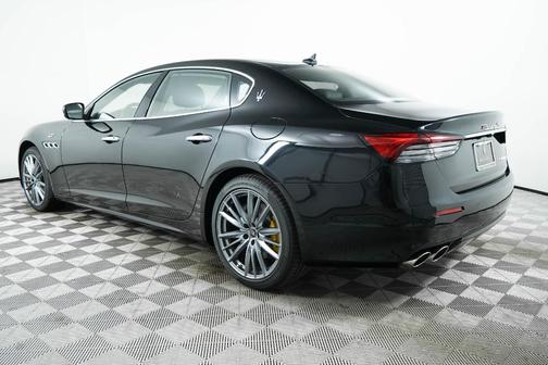 2023 Maserati Quattroporte GT