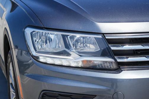 Platinum Gray Metallic 2019 Volkswagen Tiguan 2.0T S