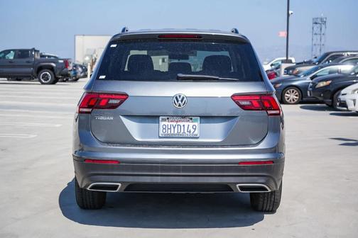 Platinum Gray Metallic 2019 Volkswagen Tiguan 2.0T S
