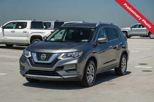 Gun Metallic 2018 Nissan Rogue SV