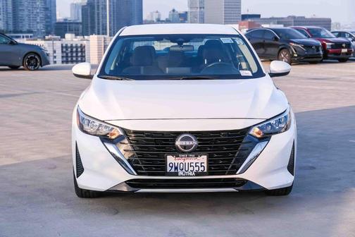 Cloud White 2025 Nissan Sentra SV