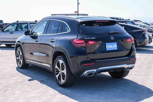 Midnight Black 2025 Mercedes-Benz GLA 250 Base