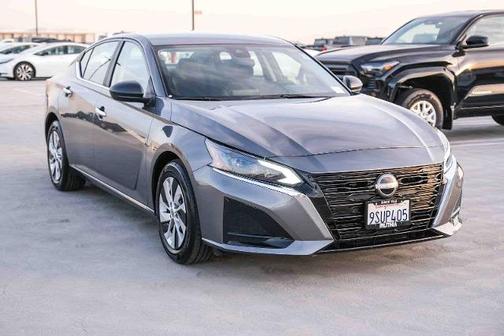 2025 Nissan Altima S