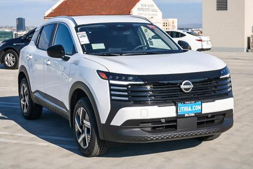 Fresh Powder 2026 Nissan Kicks SV
