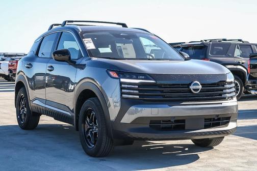 Gun Metallic 2027 Nissan Kicks SV