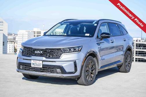 Everlasting Silver 2022 Kia Sorento SX