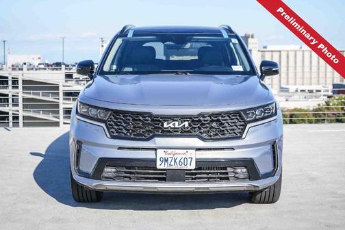 Everlasting Silver 2022 Kia Sorento SX