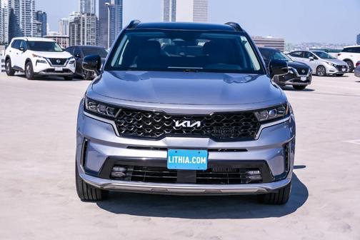 Everlasting Silver 2022 Kia Sorento SX