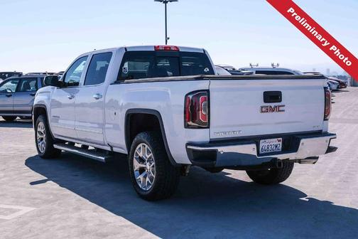 Summit White 2018 GMC Sierra 1500 SLT