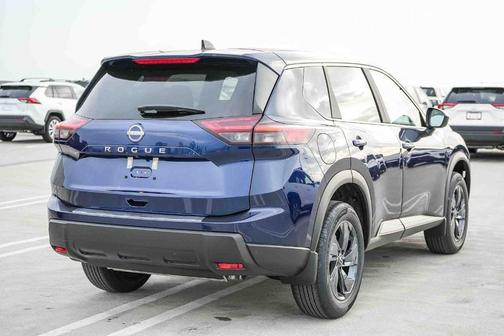 Deep Ocean Blue 2026 Nissan Rogue SV