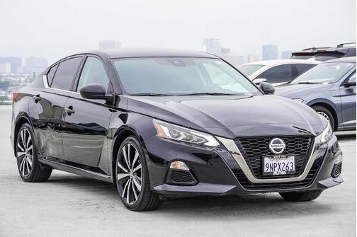 2021 Nissan Altima 2.5 SR