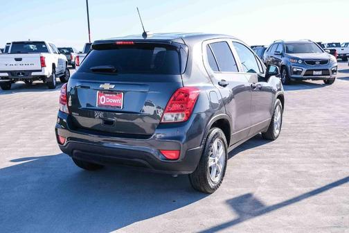 Nightfall Gray Metallic 2020 Chevrolet Trax LS