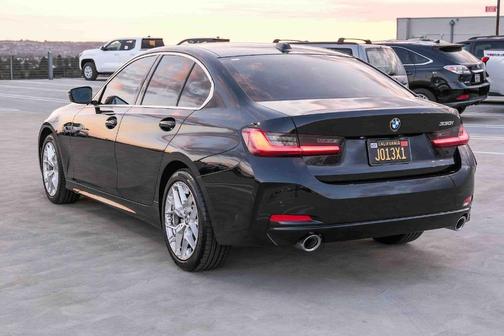 Black Sapphire Metallic 2025 BMW 330 i