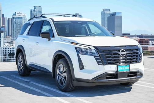 Pearl 2026 Nissan Pathfinder SV