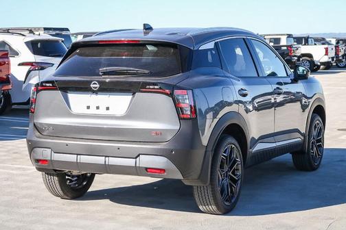 Gun Metallic 2026 Nissan Kicks SR