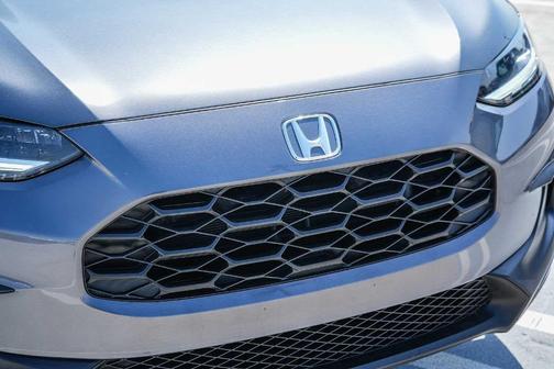 Gray 2025 Honda HR-V LX