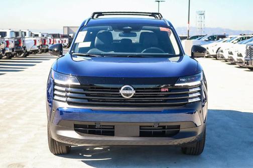 Deep Blue Pearl 2026 Nissan Kicks SR