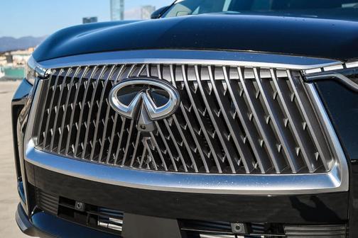 Diamond Black 2026 INFINITI QX60 Luxe