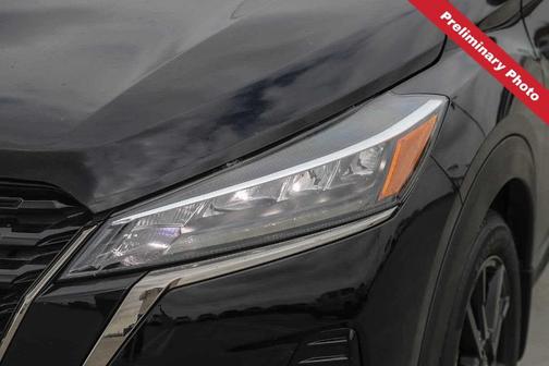 Super Black 2023 Nissan Kicks SR