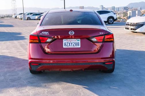 Scarlet Ember 2022 Nissan Altima 2.5 SV