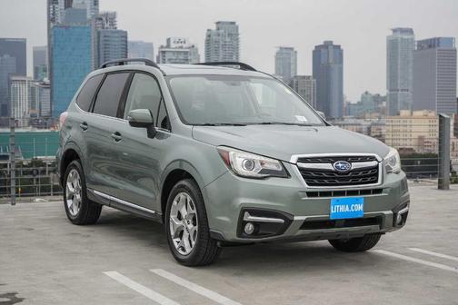 Jasmine Green Metallic 2018 Subaru Forester 2.5i Touring