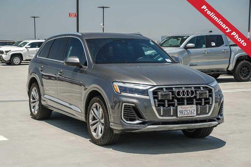 Samurai Gray Metallic 2025 Audi Q7 55 Premium Plus