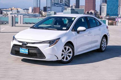 Ice 2025 Toyota Corolla LE