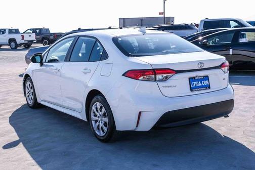 Ice 2025 Toyota Corolla LE