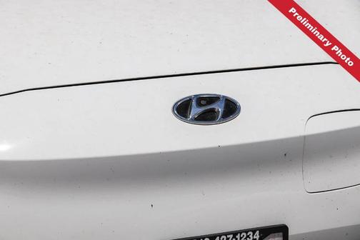 Lunar White 2022 Hyundai KONA EV SEL