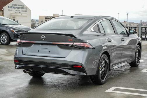 Gun Metallic 2026 Nissan Sentra SR