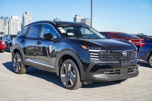 Super Black 2026 Nissan Kicks SR