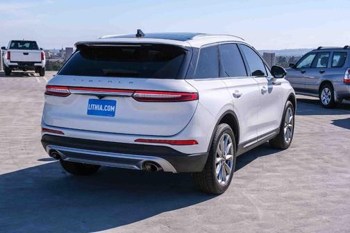 Pristine White 2021 Lincoln Corsair Standard