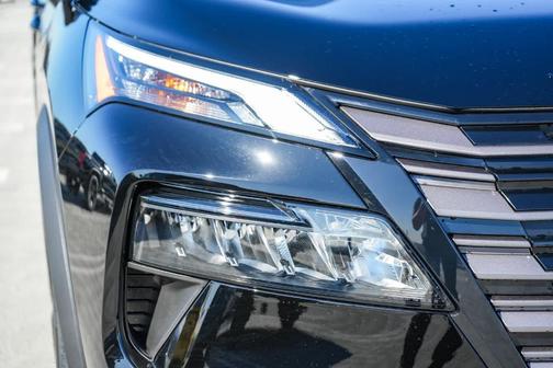 Super Black 2026 Nissan Rogue SV